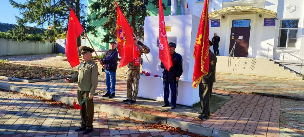 106 лет Великому Октябрю - фото 7