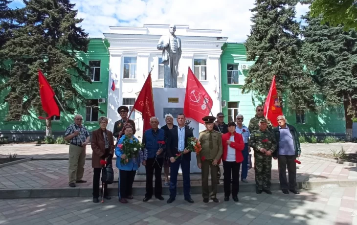 154-й день рождения В.И. Ленина