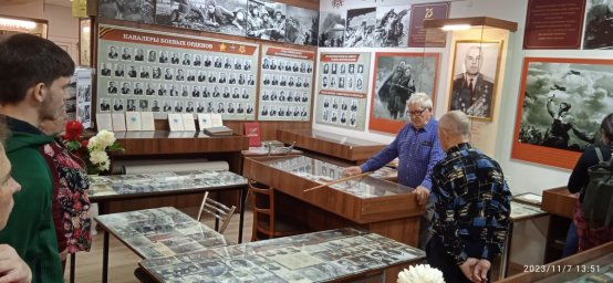 106 лет Великому Октябрю - фото 19