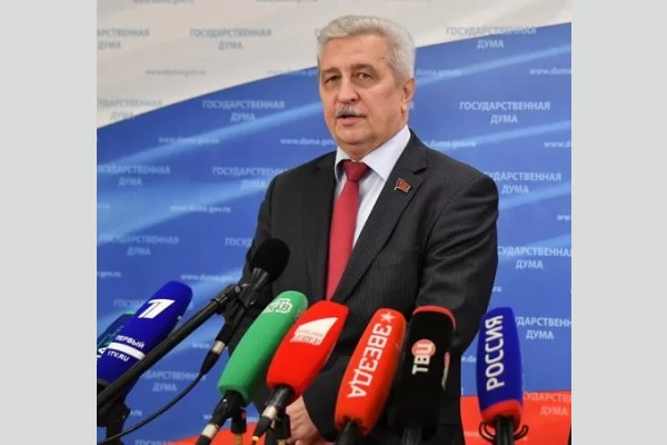 В наши дни назрел новый поворот России к социалистическим принципам!