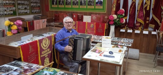 106 лет Великому Октябрю - фото 22