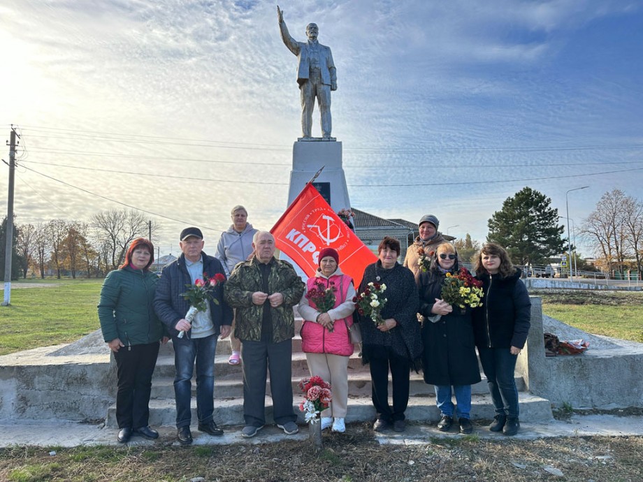 107-я годовщина Великой Октябрьской социалистической революции - фото 20